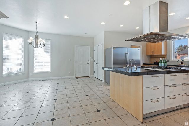 7993 S ELDON WAY, Cottonwood Heights, UT 84093