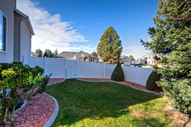 7993 S ELDON WAY, Cottonwood Heights, UT 84093