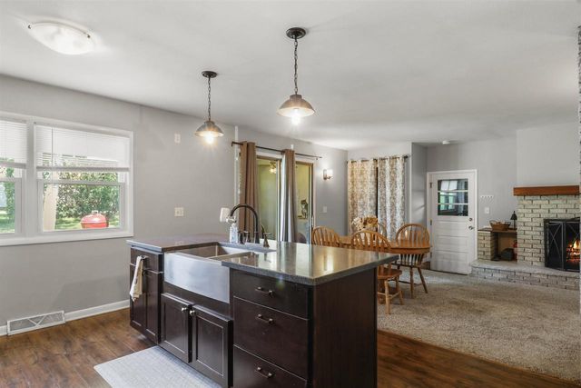 316 South Avenue, Edgerton, WI 53534