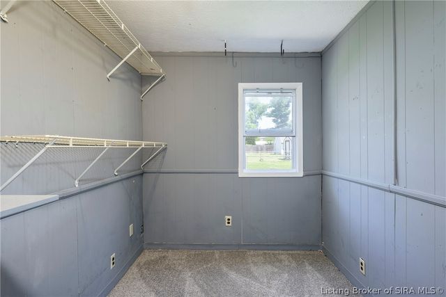 2112 E Market Street, New Albany, IN 47150