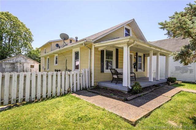 2112 E Market Street, New Albany, IN 47150