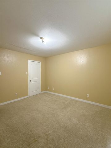 12500 Sandpiper Drive 193, Houston, TX 77035