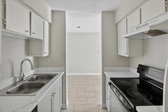 12500 Sandpiper Drive 193, Houston, TX 77035