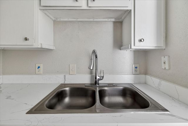 12500 Sandpiper Drive 193, Houston, TX 77035