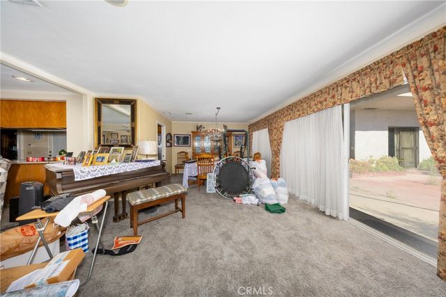 5553 Peacock Lane, Riverside, CA 92505