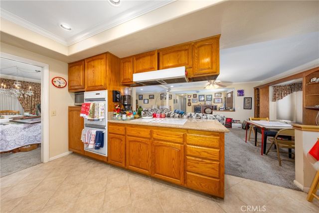 5553 Peacock Lane, Riverside, CA 92505