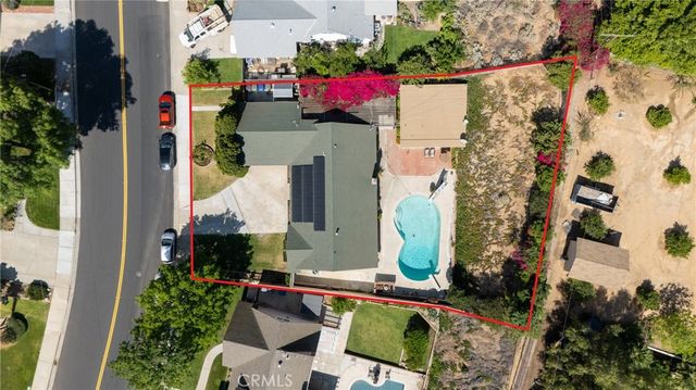 5553 Peacock Lane, Riverside, CA 92505
