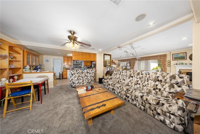 5553 Peacock Lane, Riverside, CA 92505