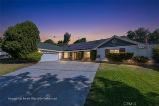 5553 Peacock Lane, Riverside, CA 92505