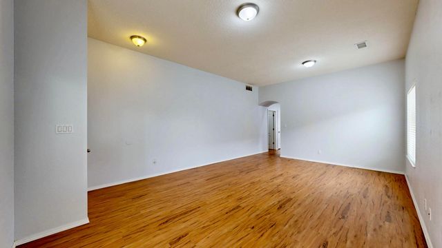 5527 Costa Uerde Road NW, Albuquerque, NM 87120