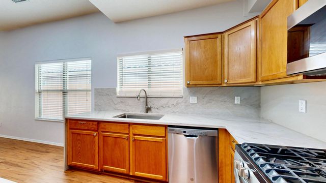 5527 Costa Uerde Road NW, Albuquerque, NM 87120