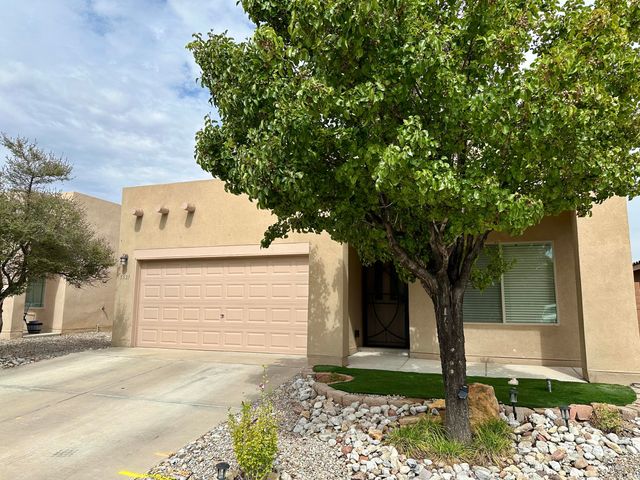 5527 Costa Uerde Road NW, Albuquerque, NM 87120