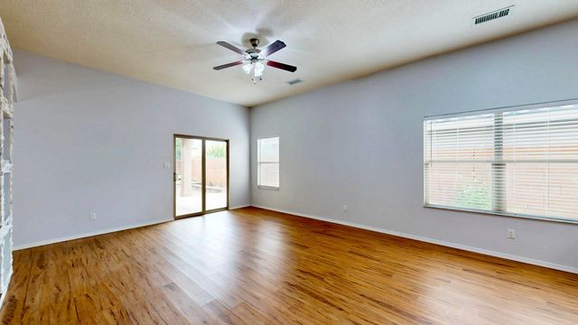5527 Costa Uerde Road NW, Albuquerque, NM 87120