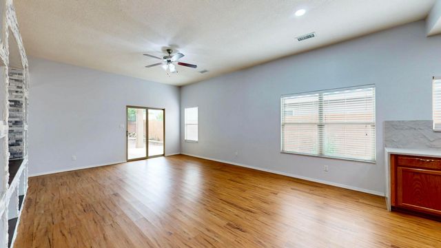 5527 Costa Uerde Road NW, Albuquerque, NM 87120