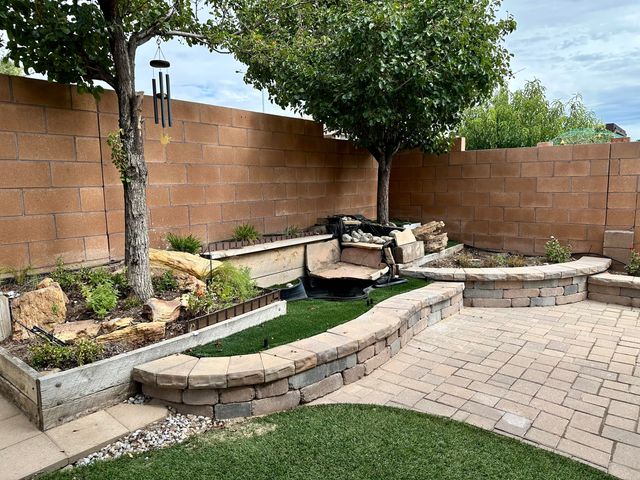 5527 Costa Uerde Road NW, Albuquerque, NM 87120