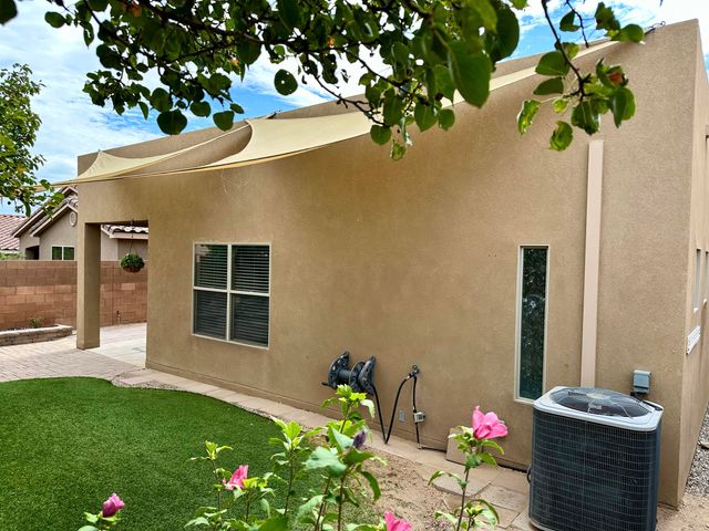 5527 Costa Uerde Road NW, Albuquerque, NM 87120