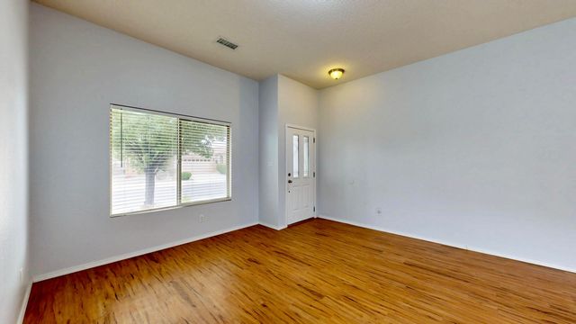 5527 Costa Uerde Road NW, Albuquerque, NM 87120
