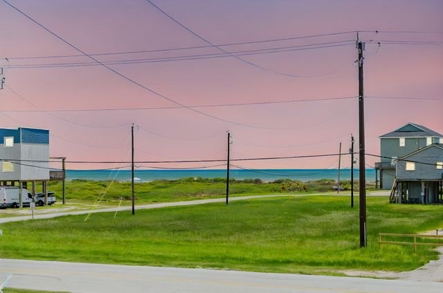 4829 Bluewater, Freeport, TX 77541