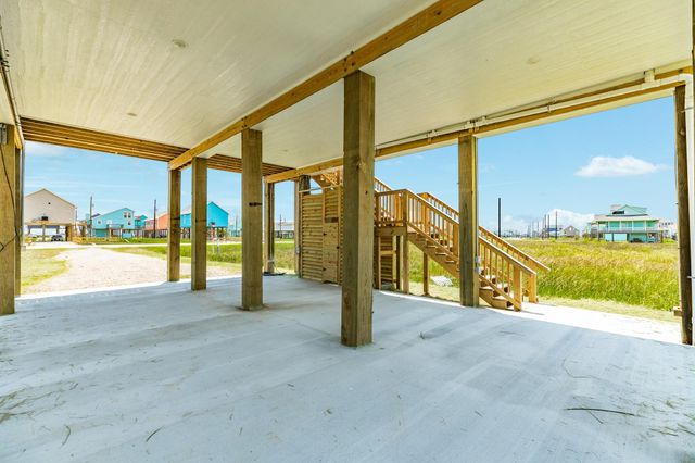 4829 Bluewater, Freeport, TX 77541