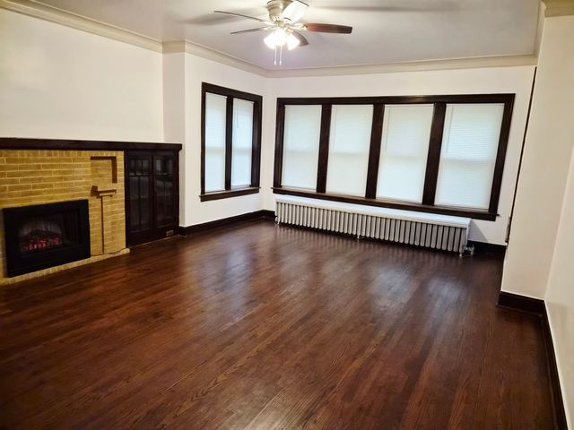 7826 S Bennett Avenue 2, Chicago, IL 60649