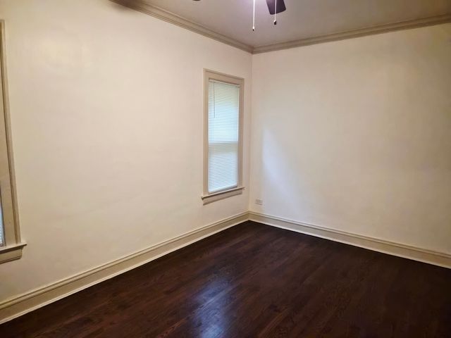 7826 S Bennett Avenue 2, Chicago, IL 60649