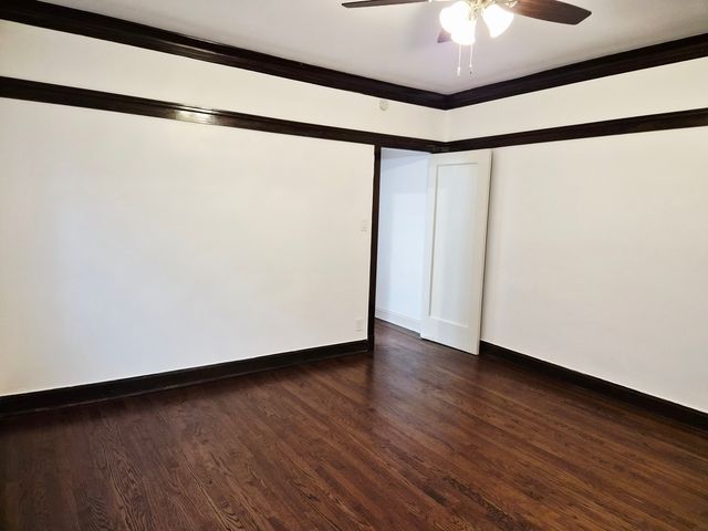 7826 S Bennett Avenue 2, Chicago, IL 60649