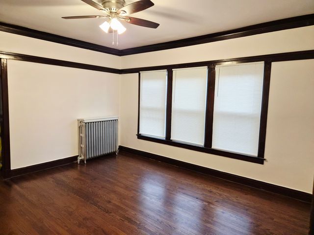 7826 S Bennett Avenue 2, Chicago, IL 60649