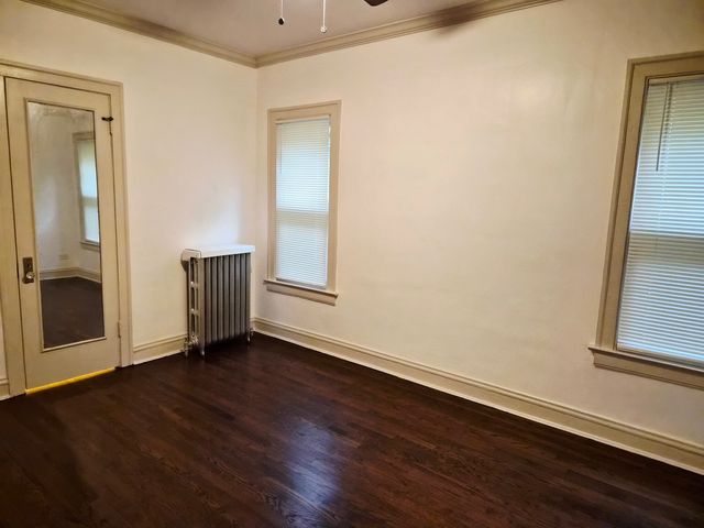 7826 S Bennett Avenue 2, Chicago, IL 60649