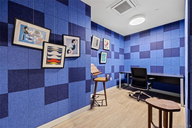 131-02A 40th Road 9H, Flushing, NY 11354