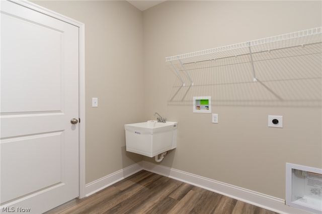 29111 Lancaster Lane, North Olmsted, OH 44070