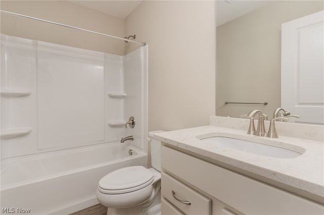 29111 Lancaster Lane, North Olmsted, OH 44070