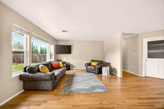 1708 Leonard Road, Grants Pass, OR 97527