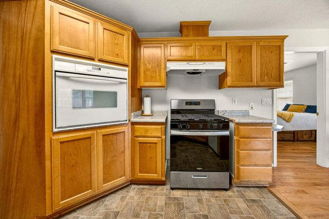 1708 Leonard Road, Grants Pass, OR 97527