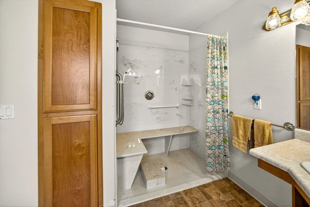 1708 Leonard Road, Grants Pass, OR 97527