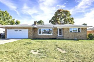 8305 Banner Lane, Parma, OH 44129