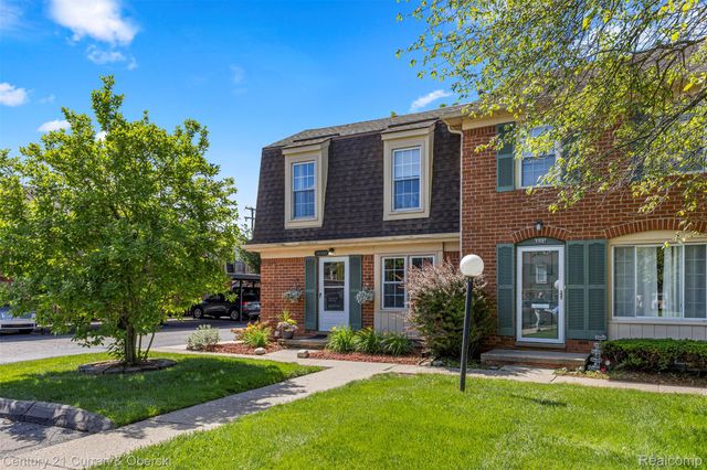 31083 Hoover Road 12, Warren, MI 48093