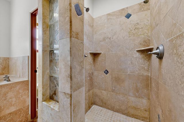 2705 Lerma Road NE, Rio Rancho, NM 87144