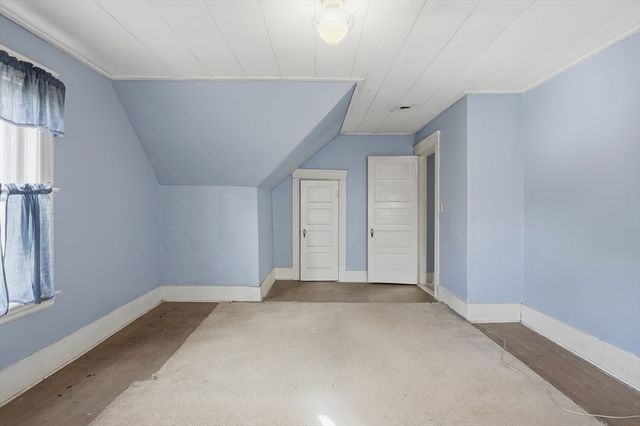 79 Central St, Auburn, MA 01501