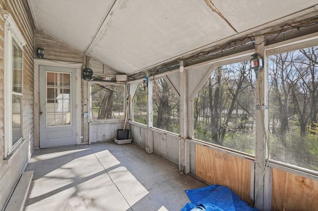 79 Central St, Auburn, MA 01501