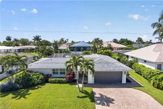 1812 SE 37th TER, Cape Coral, FL 33904