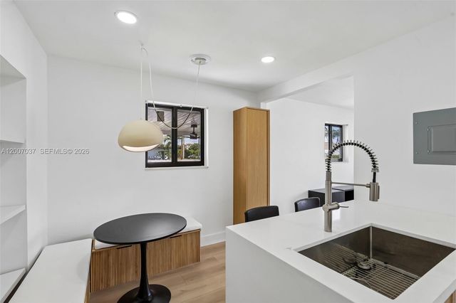 6595 SW 31st Street, Miami, FL 33155