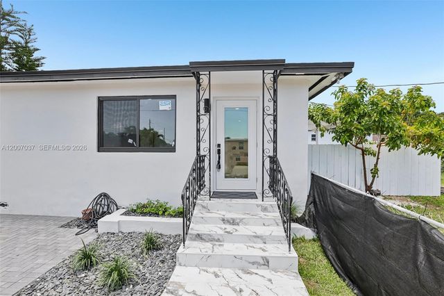6595 SW 31st Street, Miami, FL 33155