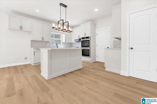 3201 BERKELEY LANE, Birmingham, AL 35242