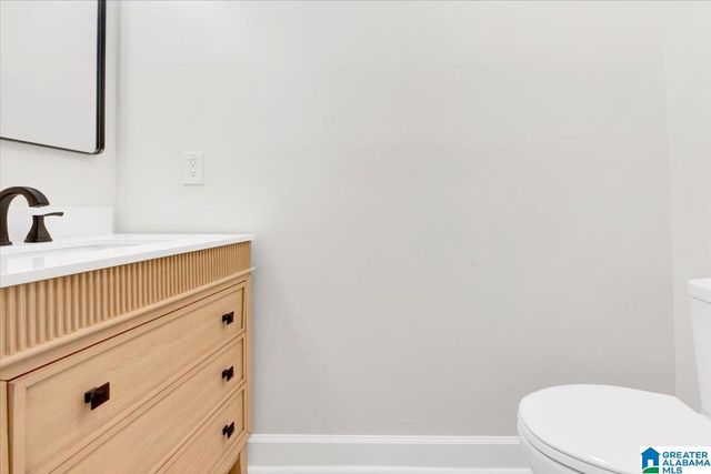 3201 BERKELEY LANE, Birmingham, AL 35242