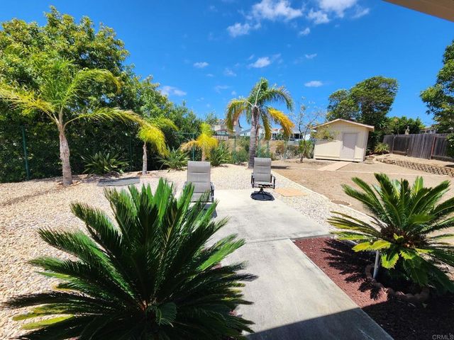 11815 Elkins, San Diego, CA 92126
