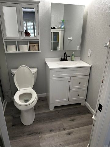 11815 Elkins, San Diego, CA 92126