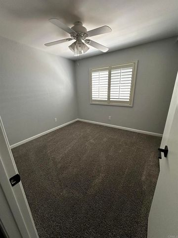 11815 Elkins, San Diego, CA 92126