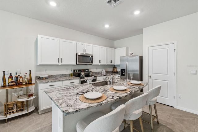 17245 AMBER ASPEN WAY, Land O Lakes, FL 34638