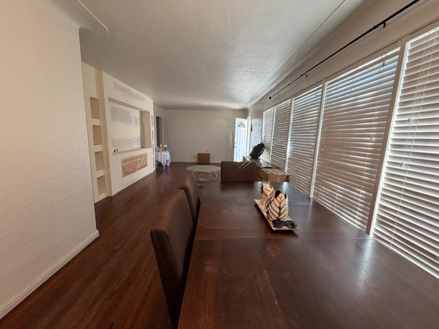 205 Cloverdale Ave, Modesto, CA 95354