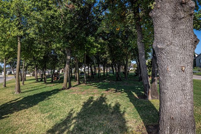 6216 Hazeltine Drive, Edmond, OK 73025